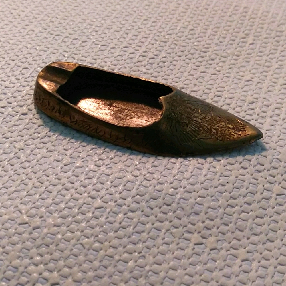 Vintage, handmade in India ashtray